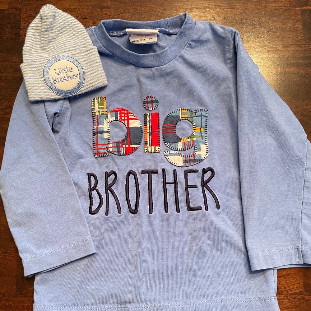 Big brother shirt and little brother ily nursery bean hat